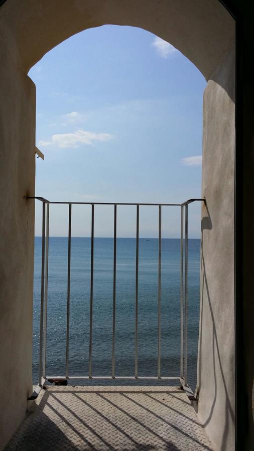 Balcone Sulla Spiaggia Cefalù Extérieur photo